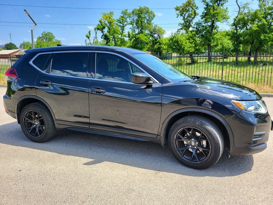 Продам Nissan Rouge