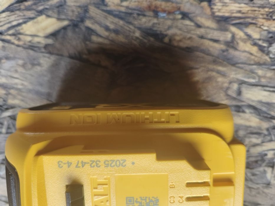 Młotowiertarka dewalt dch 273p1 2025