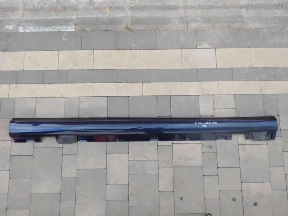 listwa progowa prawa mercedes e-klasa w213 a2136909801