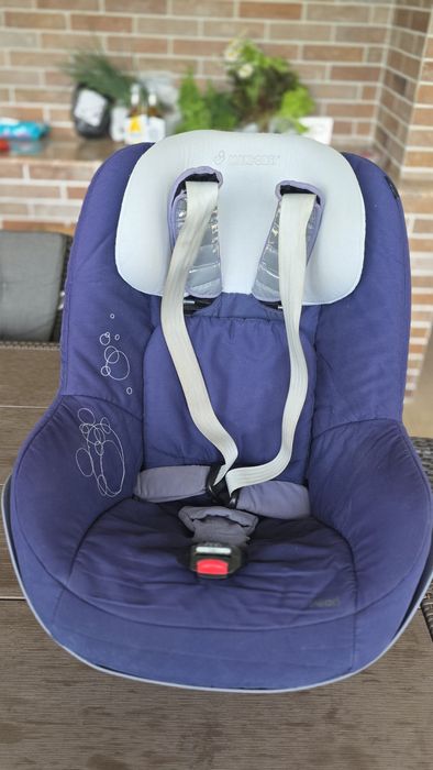 Автокрісло Maxi-Cosi Pearl  (0.6-4 рoки))