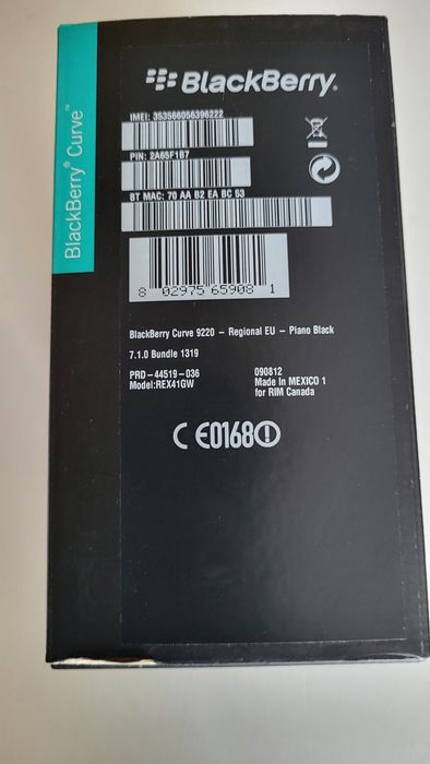 Telefon BlackBerry Curve 9220