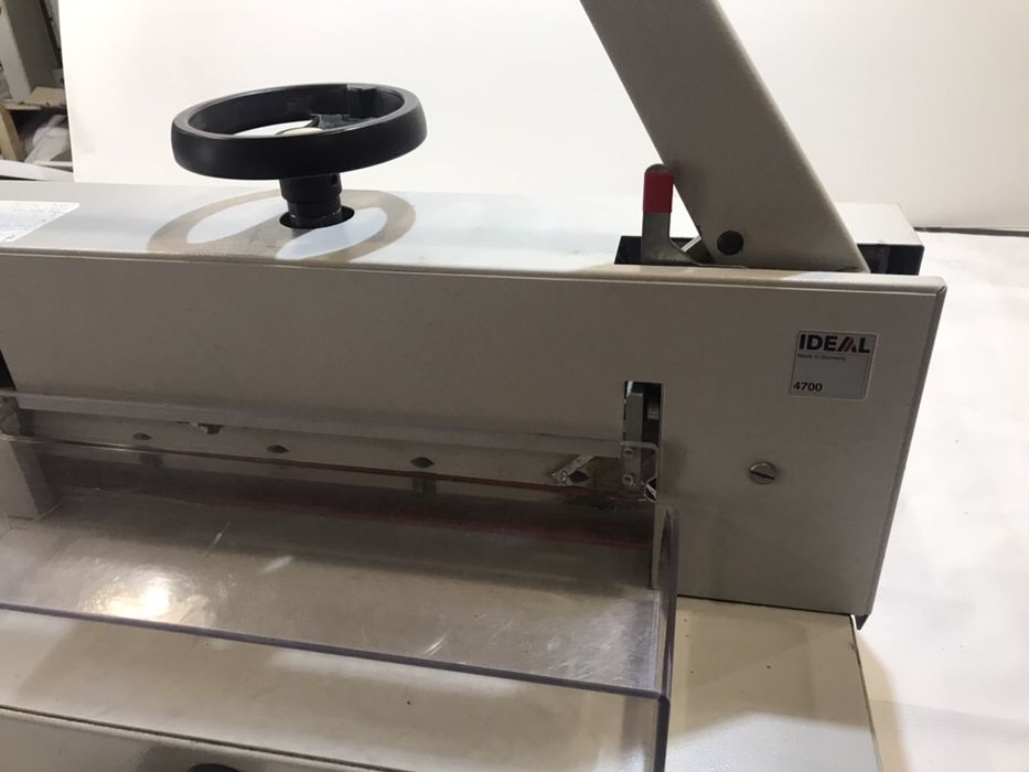 Продам Різак Ideal ст 4700 для формата А3