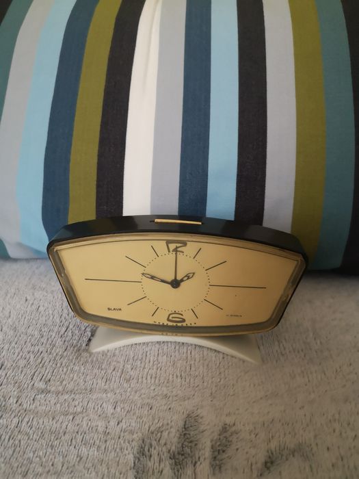 Budzik Slava.Z lat 60-tych PRL-u.