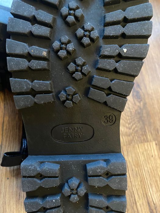 Buty 39 kozaki zimowe sztyblety