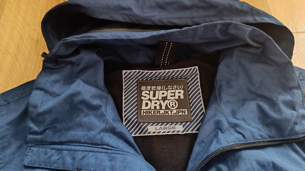 Świetna męska  kurtka Superdry,rozm L
