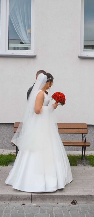 Sprzedam suknię ślubną