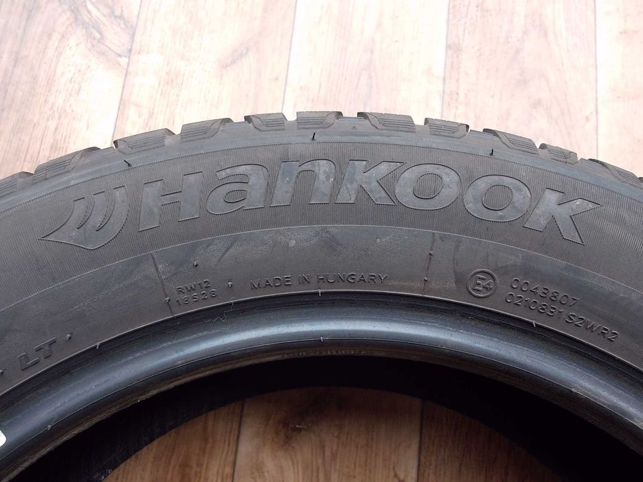 Hankook Winter Icept LV 215/60/17C 109/107T jak nowe!