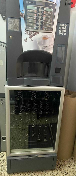 Máquina de Vending Necta brio 3 + Mini snakky