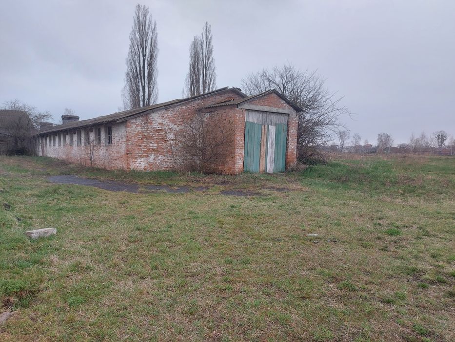 Продам  нерухомість