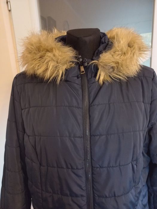 Płaszcz pikowany zimowy.