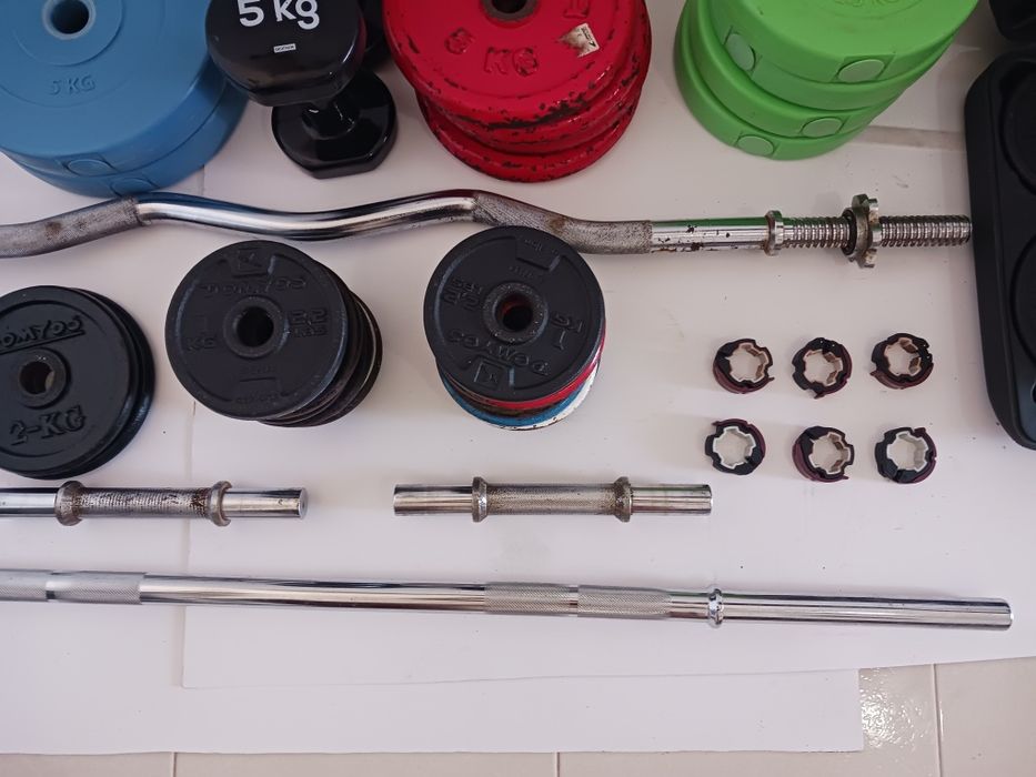 Material de musculação impecável