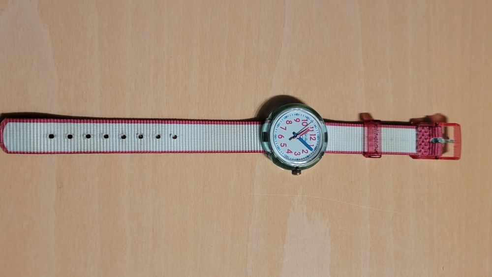 Dziewczęcy zegarek Flik Flak (Swiss Made) + GRATIS opaska smartband