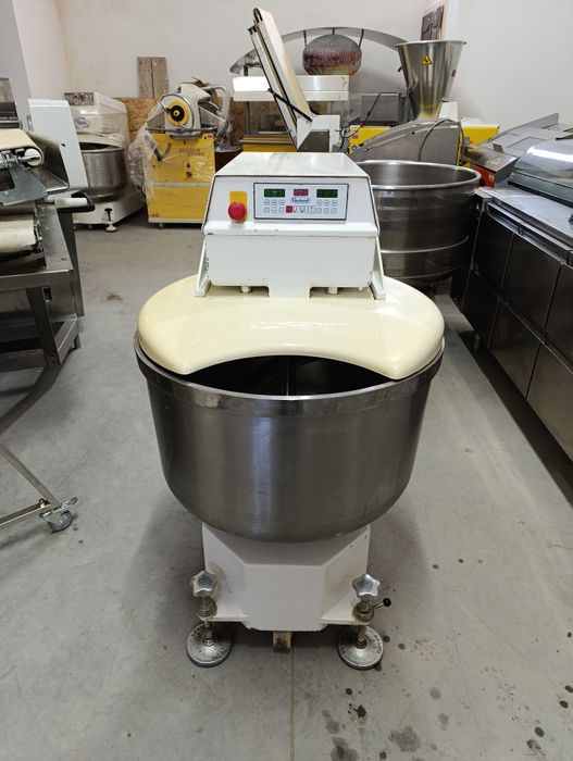 Тістоміс. Тістомісильна машина. Тістозамішувач. 125 л