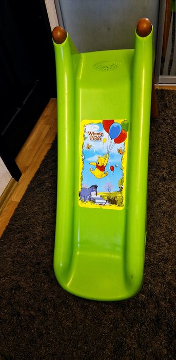 Горка пластмассовая детская