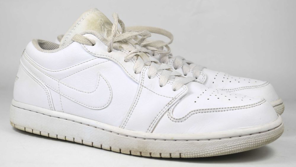 Używane Sneakersy Nike Air Jordan 1 Low 553558  roz. 44