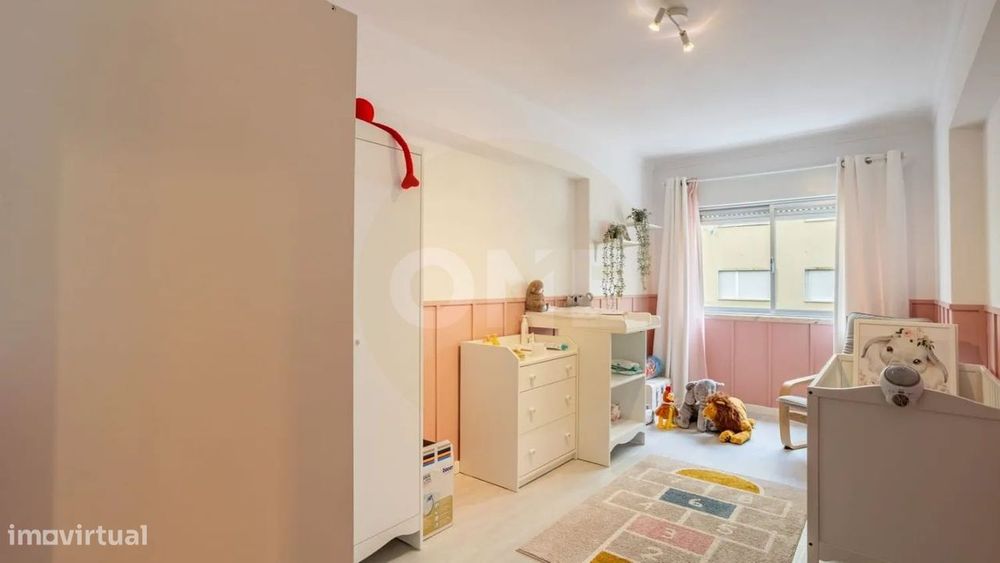 Apartamento T2 Renovado | Casal de São Brás, Amadora