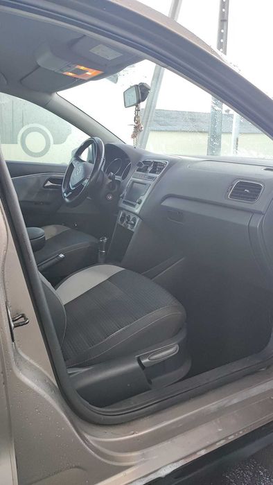 Volkswagen Polo Cross 1.4 TDI 90cv - 2017 — photo 5