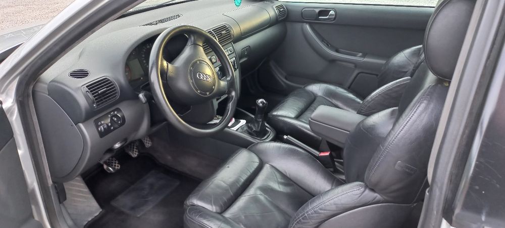 Audi a3 8L 1.9 TDI Nacional c/ Teto de Abrir e Bancos Recaro S3