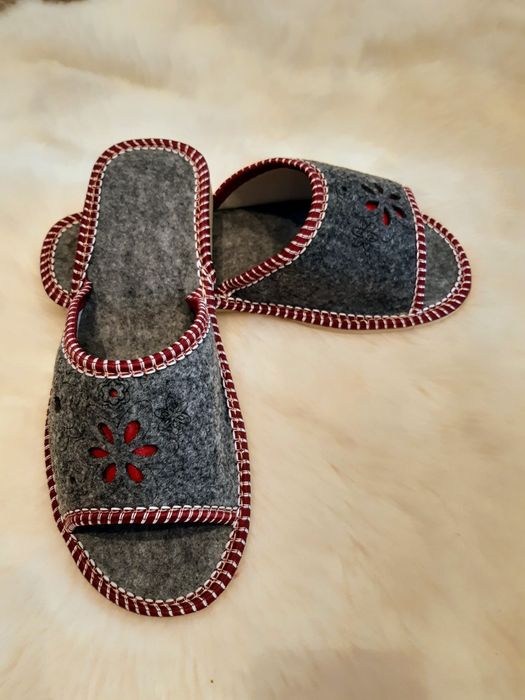 Pantofle domowe, klapki filcowe, klapki odkryte rozmiar 36 NOWE