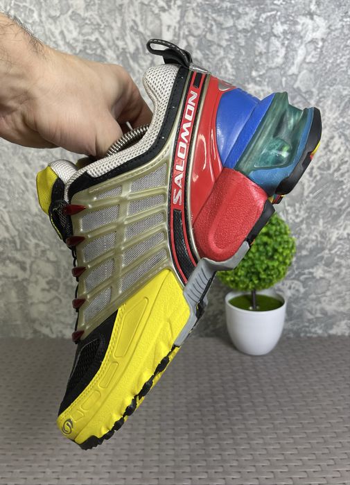 Salomon Ground Control кроссовки 44 размер трекинговые яркие