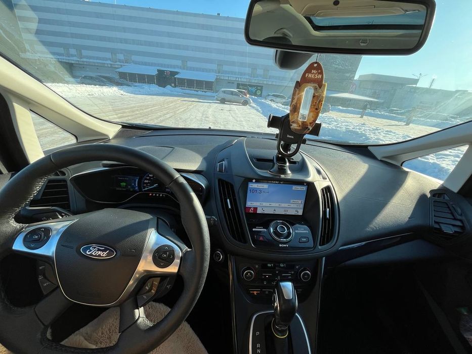 Продам Ford c max hybrid 2017 комплекації Titanium