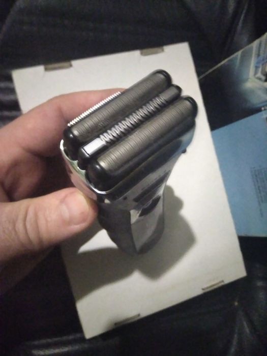 Бритва Браун. Электробритва.