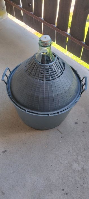 Balon szklany z koszem