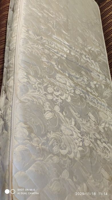 Матрасы пружинные б/у