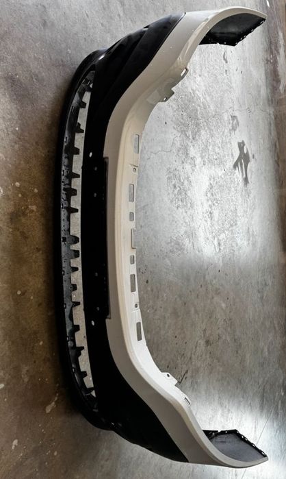 Sprzedam zderzak renault trafic 3