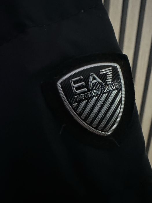 Kurtka puchowa Emporio Armani EA7 ultra lekka
