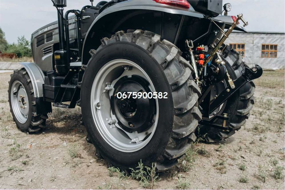 Трактор Скаут ТЕ 504 Безкоштовна доставка Рівна підлога Резина Armour