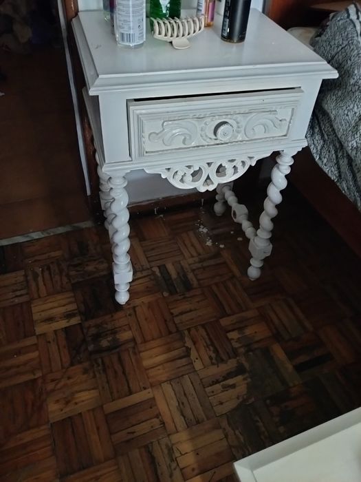 Duas Cabeçeiras de quarto vintage