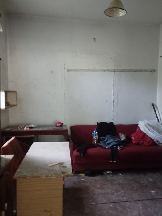 Продаж частини будинку