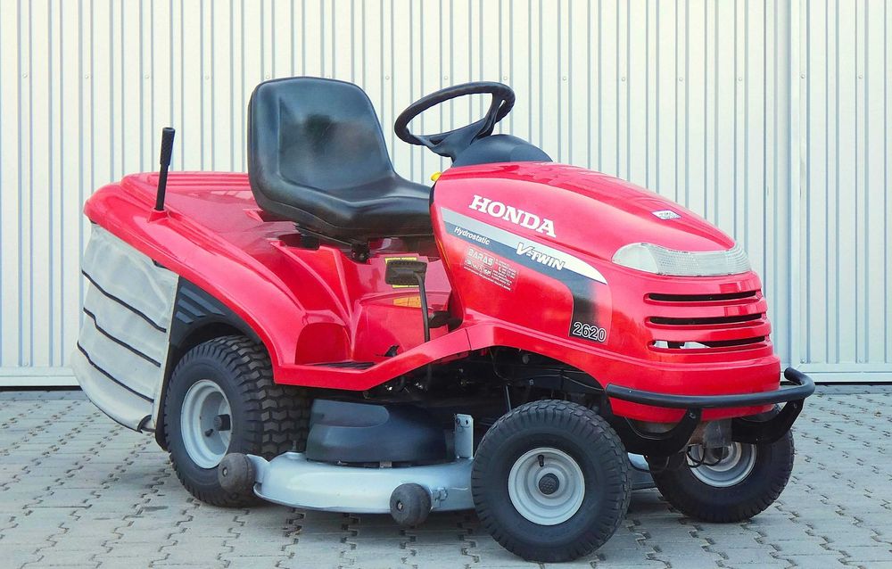 Traktorek kosiarka HONDA 2620 2 Cylindry 20HP 122cm (160505.4) Baras