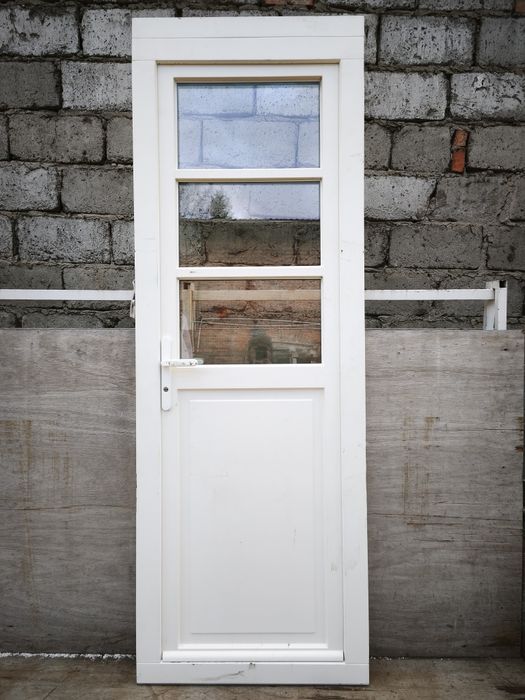 Drzwi drewniane zewnętrzne iroko