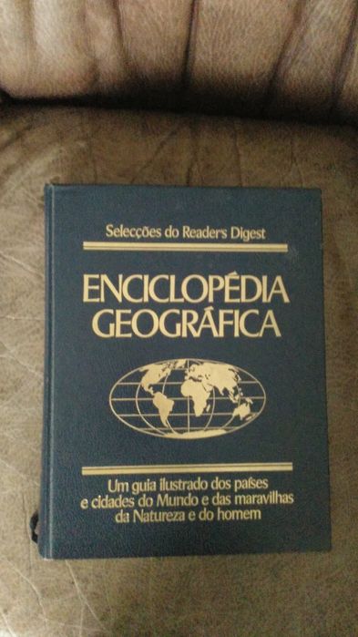 6 Livros novos a 17 euros cada das seleções