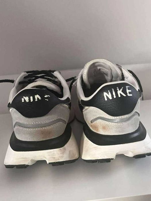 Sportowe buty NIKE