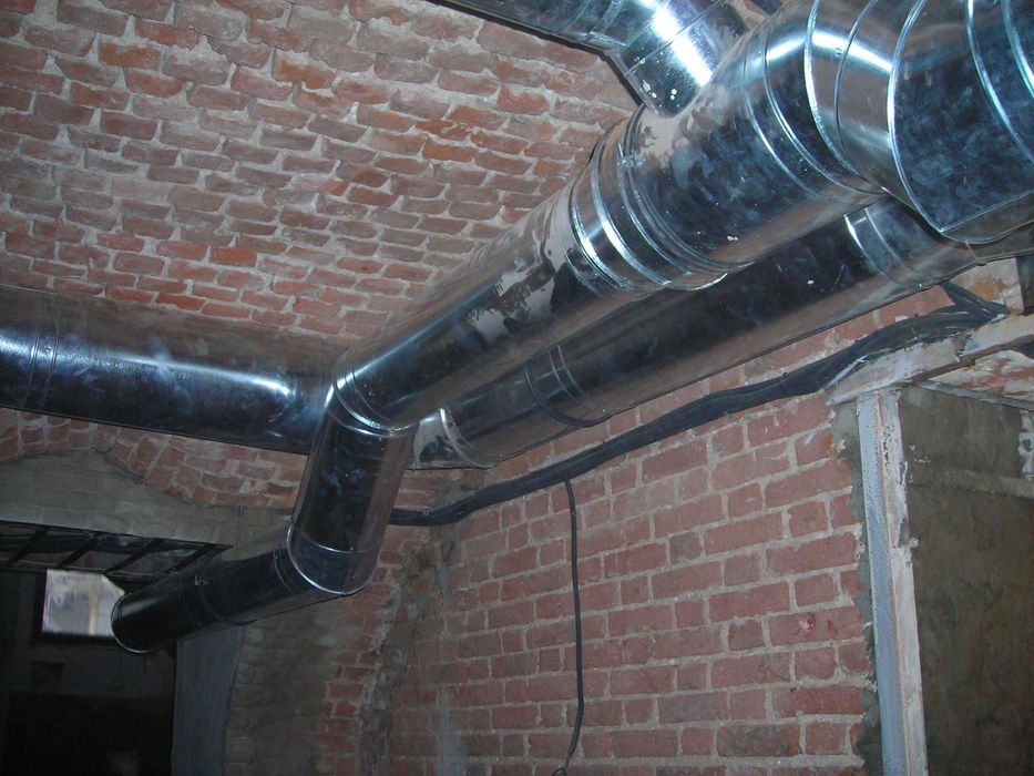 Вентиляція приточна i витяжна. Виготовлення промислових витяжок.