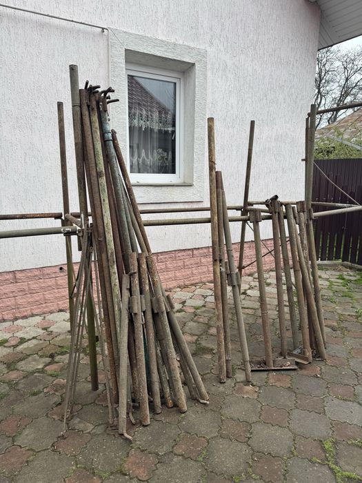 Оренда риштуваня ліси замки до них