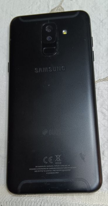 Telemóvel Samsung Galaxy A6 +