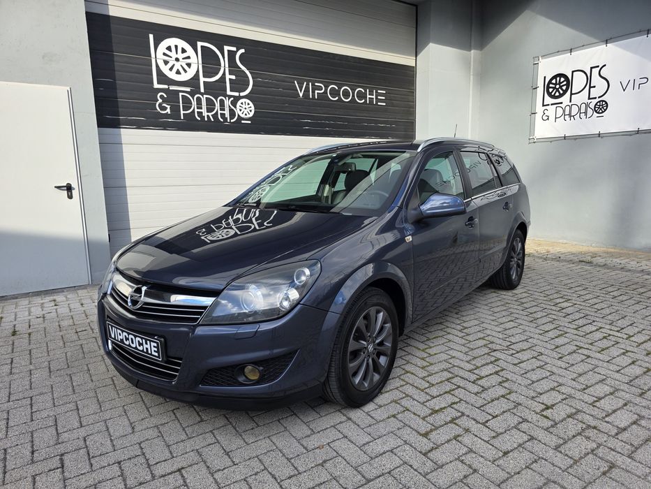 Opel Astra Caravan Cosmo Plus 1.7CDTI  - Excepcional