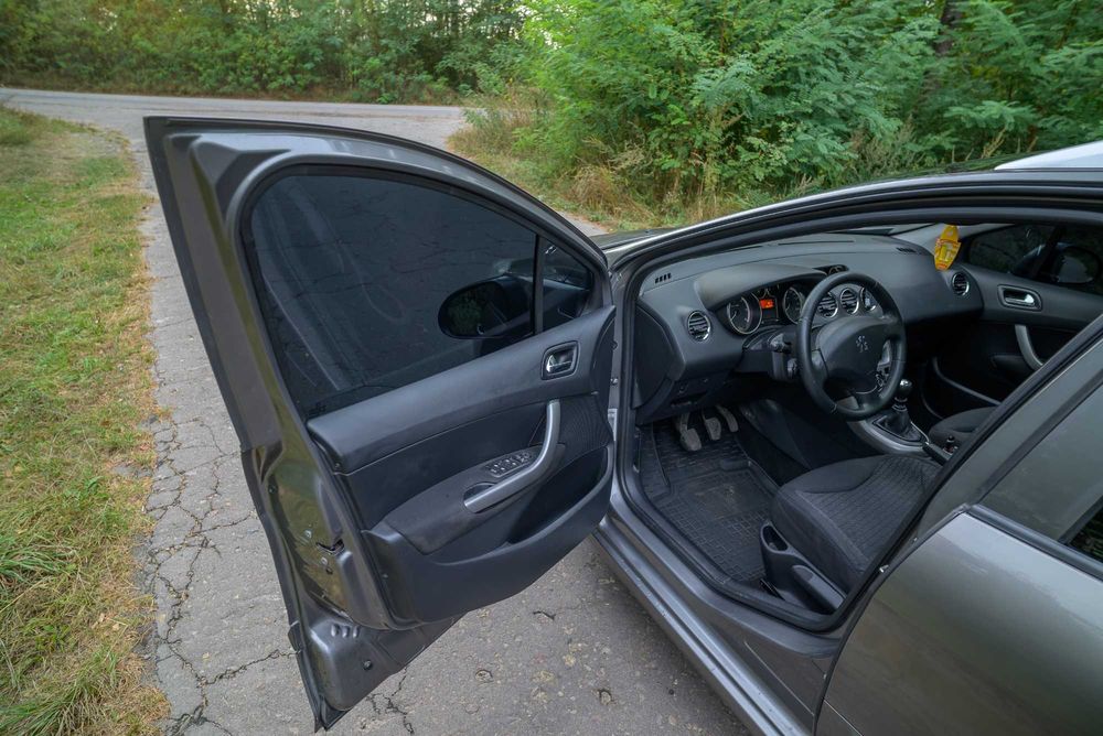 Продам Peugeot 308 SW