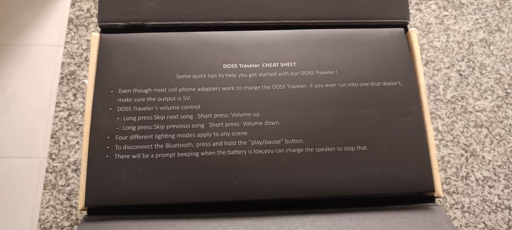 Coluna bluetooth portátil