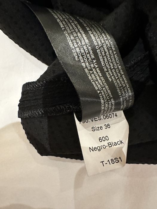 Vestido Preto - Hoss Intropia