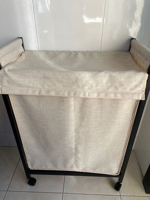 2 Cestos de roupa ENHET