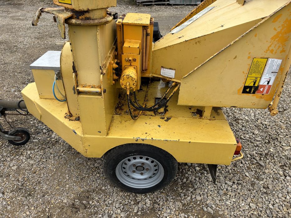 Rębak rozdrabniacz spalinowy Vermeer 620 L