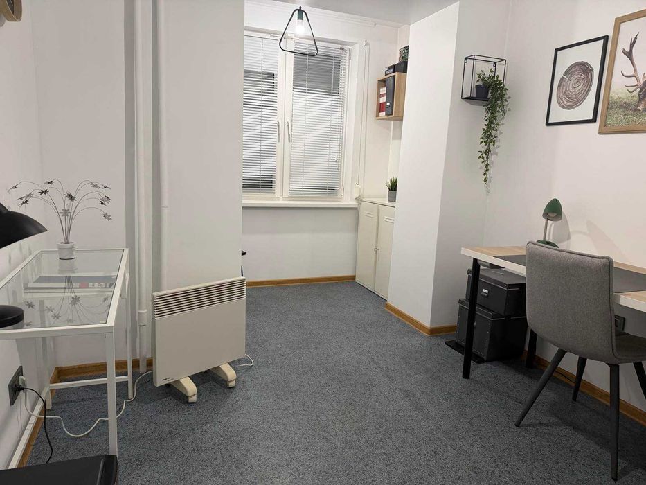 Продам офісне приміщення