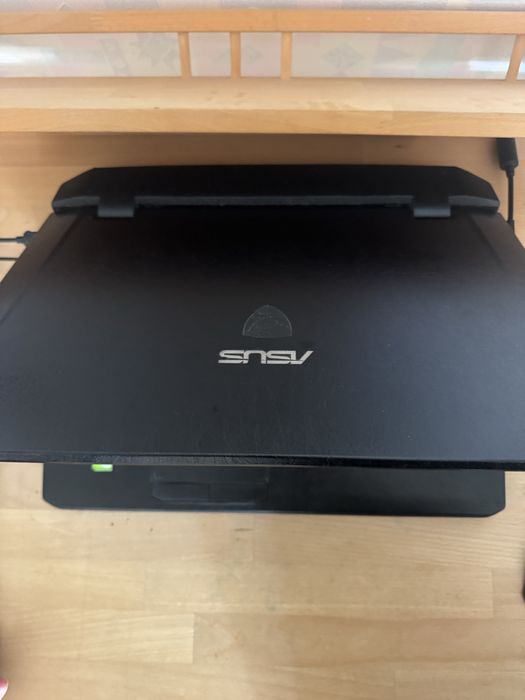 Asus  rog  g75 vw
