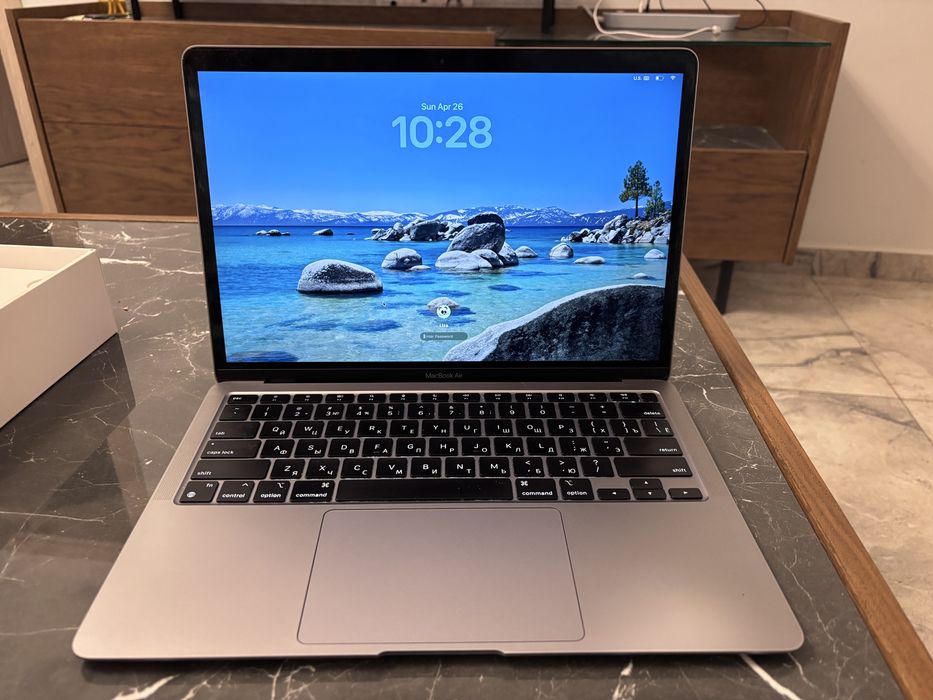 Macbook Air M1  2020