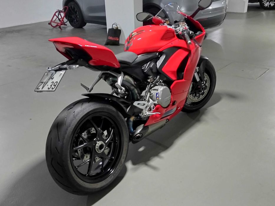 Ducati Panigale V2
